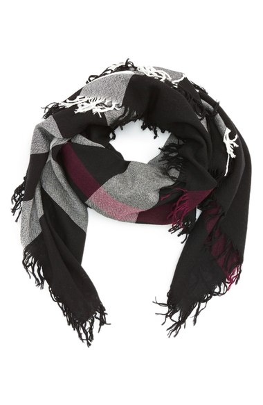Burberry Check Wool Scarf Black White blanket scarves fall thanksgiving
