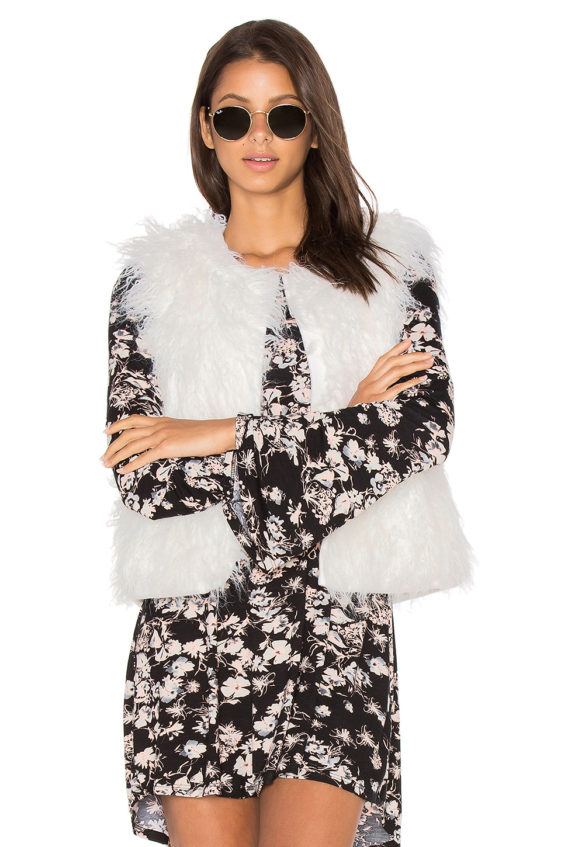 CUPCAKES AND CASHMERE Nelda Faux Fur Vest Ivory faux fur vests fall 2016