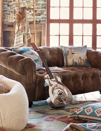 Junk Gypsy Saddle Leather Button Tufted Chesterfield Loveseat Pottery Barn Teen seating sale