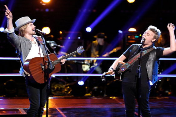  Watch The Voice Season 11 Episode 11 The Battles Night 4 Videos. See Austin Allsup of Texas vs. Preston James of Nashville (Team Blake Shelton) rock the Voice stage with their cover of Creedence Clearwater Revival's hit song "Bad Moon Rising" on Tuesday, October 18, 2016. I loved their rendition of this classic song! Be sure to watch the video to see their amazing performance. Congrats to Austin Allsup on winning this round, he is now headed to the knockouts. Best of luck to Preston, he had an amazing performance as well.