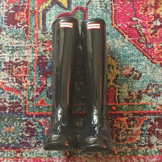 candace rose fashion Glossy Hunter Boots in Black are a must for fall 2016! shopbop event of the season sale candie anderson blog