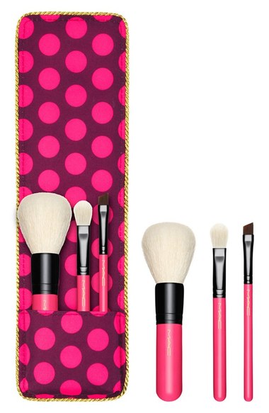 MAC Nutcracker Sweet Mini Essential Brush Kit ($80 Value) Nordstrom half yearly sale