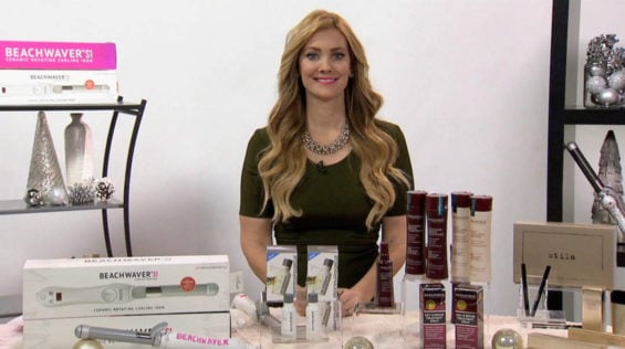 Celebrity hair stylist and Beachwaver inventor Sarah Potempa joined Candace Rose for an interview to dish on the Beachwaver curling iron she used to create the glam wavy locks seen on the Victoria’s Secret models at the 2016 Victoria’s Secret Fashion show, she also shared the top beauty, hair and makeup trends we’ll be seeing over the holidays and into 2017!
