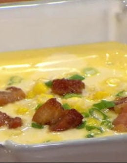 Watch chef Michael Lomonaco of Porter House Bar and Grill show Katie Couric how to make classic corn chowder with cheddar cheese and bacon on the Wednesday, January 5, 2017 episode of the Today show.
