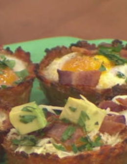 Watch Siri Daly show Matt Lauer and her husband Carson Daly how to make sweet potato hash brown egg cups on the Tuesday, January 17, 2017 episode of the Today show.