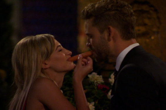  See The Bachelor season 21 unforgettable limo arrivals! Nick Viall's bachelorettes made some interesting arrivals on premiere night.