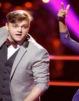 Watch The Voice Season 12 Episode 10 Battles Premiere, Night 2 Videos Tuesday, March 21, 2017. See 15 Aliyah Moulden of La Habra, California and 18 year old Dawson Coyle Williamstown, Virginia sing Katrina & The Waves hit song "Walking On Sunshine"! They were so good. I loved their rendition of this hit song.