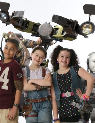 Annedroids creator J.J. Johnson joined Candace Rose for an interview to discuss season 4 of the hit show, the secret to creating engaging and educational children's programming, and how Anne the kid scientist is inspiring girls and boys. Image courtesy of Facebook.