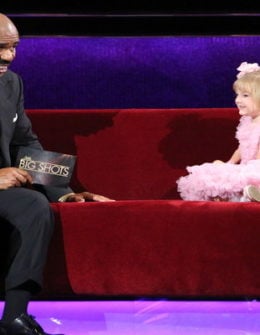 Watch Little Big Shots Season 2 Episode 2 "Little Barber Shop" Videos, Sunday, March 12, 2017. See adorable four year old, Ansleigh Clark of Saint Augustine, Florida chat with Steve Harvey and her parents about the haircut (mullet) she gave herself. The YouTube video of her "activity" with scissors generated over 14 million views. In the video below the future hairdresser "cut" Steve's hair. PS: Wasn't her pink tutu dress cute?! Here are a few similar tutu dresses for your little girl.