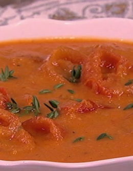 Watch Clinton Kelly show chef Michael Symon (and all of us at home) how to make his roasted chunky creamy tomato soup recipe on the Tuesday, March 7, 2017 episode of "The Chew."