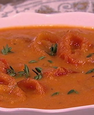 Watch Clinton Kelly show chef Michael Symon (and all of us at home) how to make his roasted chunky creamy tomato soup recipe on the Tuesday, March 7, 2017 episode of "The Chew."