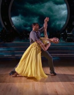 Watch Dancing With the Stars Season 24 Episode 1 Night 1 Videos. Monday, March 20, 2017. See actress/dancer Heather Morris of "Glee" fame dance a beautiful Viennese waltz with partner Maks Chmerkovskiyto the tune of Ben Rector's hit song "Make Something Beautiful." This was definitely one of the most gorgeous and graceful dances of the night.