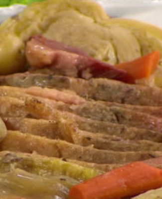 Watch chef Donal Skehan and Al Roker make a delicious Irish corned beef and cabbage dish just in time for your St. Patrick's Day party on the Friday, March 17, 2017 episode of the Today show.