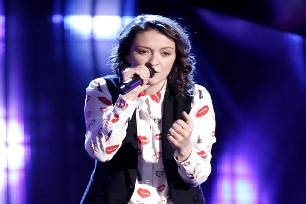  The Voice Season 12 Episode 6 Blind Auditions Night 6 videos Monday, March 13, 2017. Meet Sammie Zonana, age 24 of Austin, Texas. She's a talented musician who sings at weddings. See her sing Ariana Grande's hit song "Dangerous Woman" beautifully. Congrats to Gwen Stefani on adding Sammie to her team. 