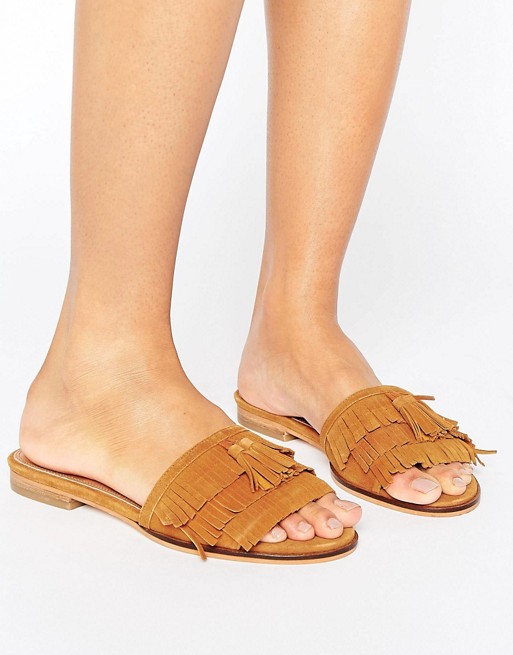 Dune Lassi Suede Fringe Flat Sandals Tan flat fringe sandals spring 2017