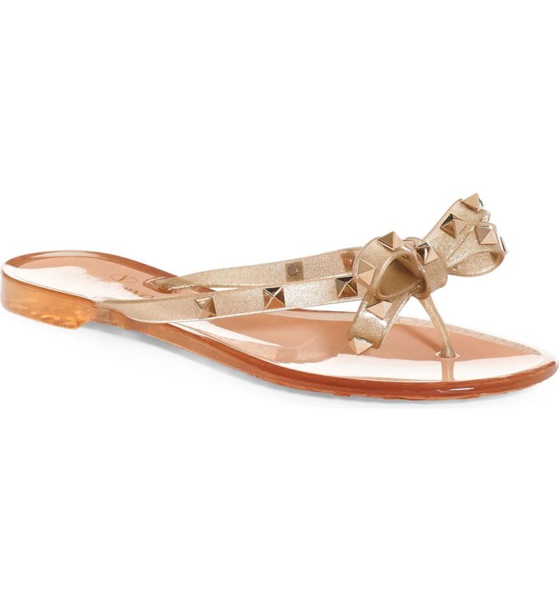 VALENTINO 'Rockstud' Flip Flop Oro Metallic Gold bow slides