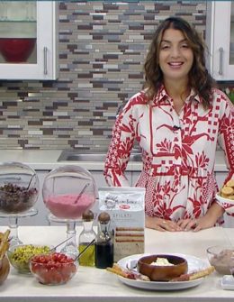 candace rose anderson blog Celebrity caterer and event planner Mary Giuliani joined Candace Rose for an interview to share the secret to planning the perfect Italian theme dinner party! She also showed us how to create a breadstick bar and dessert bar, too. candieanderson.com