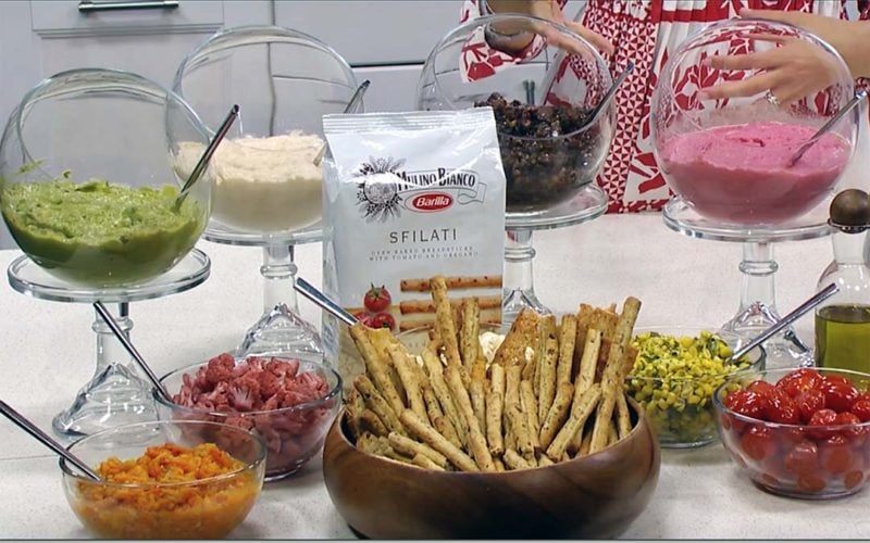 candace rose anderson Celebrity caterer and event planner Mary Giuliani shares the secret to planning the perfect Italian theme dinner party, and how to create a fabulous breadstick bar candieanderson.com interview
