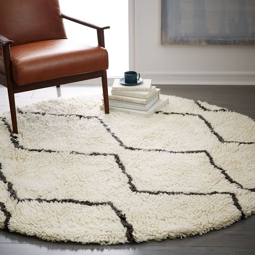West Elm Souk Rug - 6' Round west elm 25% sale