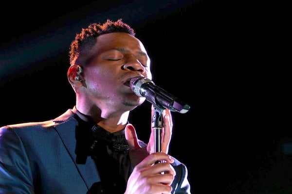  Watch The Voice Season 12 Episode 25 Live Semi-Final Performances Videos: Monday, May 15, 2017. Chris Blue of Team Alicia Keys has one of the most gorgeous voices ever! Tonight he sang Tamela Mann's "Take Me to the King" beautifully. Be sure to watch the video below to see his amazing performance.