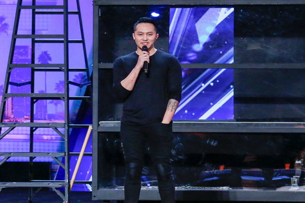  Watch America's Got Talent Season 12 Episode 1 Auditions Night 1 Videos: Tuesday, May 30, 2017. Meet escape artist Demian Aditya of Jakarta, Indonesia. He pulled off the ultimate trick to move on to the next round.