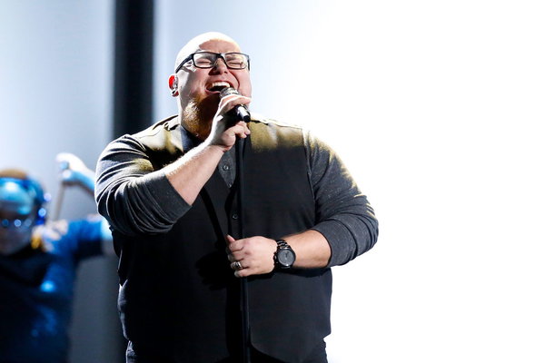 Watch The Voice Season 12 Episode 21 Live Top 11 Performances Videos: Monday, May 1, 2017. See the talented Jesse Larson of Team Adam Levine cover "Human" by Rag'n'Bone Man in the hopes of making it to the top 10! Be sure to watch the video below to see his amazing performance.