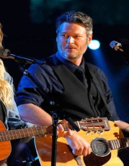 Watch The Voice Season 12 Episode 27 Live Finale Night 1 Videos: Monday, May 22, 2017. Lauren Duski and Blake Shelton's cover of Hank Williams, Sr.'s classic song "There's A Tear In My Beer" was one of my favorite performances of the season! Be sure to watch it below.
