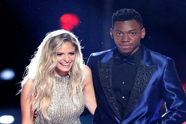  Watch The Voice Season 12 Episode 28 Live Finale Night 2 Videos: Tuesday, May 23, 2017. Lauren Duski of Team Blake Shelton and Chris Blue of Team Alicia Keys find out who is the season 12 winner!