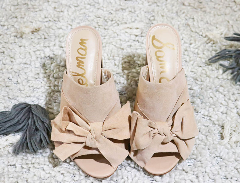 Fashion blogger Candace Rose Anderson bow mules for summer 2017 candieanderson.com blog shoes for summer