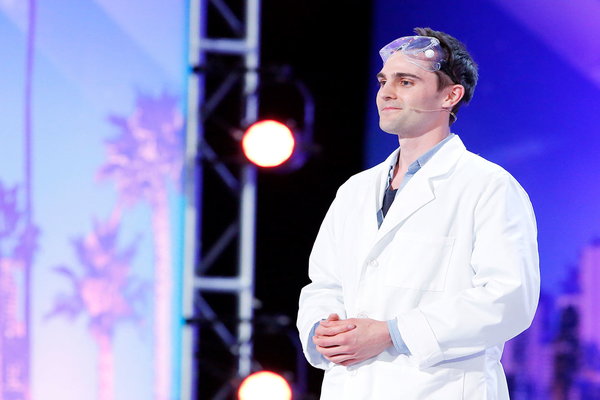  Watch America's Got Talent Season 12 Episode 2 Auditions Night 2: Tuesday, June 6, 2017. Nick Uhas age 32 of Columbus, Ohio shows Heidi Klum, Mel B, Howie Mandel and Simon Cowell how fun science can be.