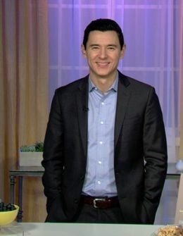 The Brain Fog Fix author Dr. Mike Dow joined Candace Rose for an interview to dish on simple things everyone can do to improve their brain health.