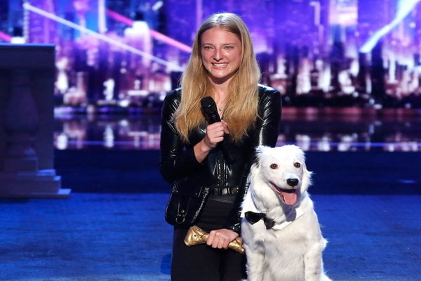  Watch America's Got Talent Season 12 Episode 8 Judge Cuts 1 Videos On Tuesday, July 18, 2017. Inspiring dog trainer Sara and her dog Hero travel the country and live in their car. They're so talented! Be sure to watch the video below to see them perform for judges Howie Mandel, Simon Cowell, Heidi Klum and Mel B.