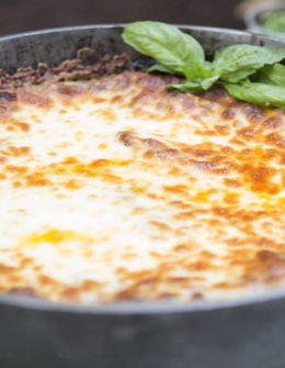 Watch Elizabeth Heiskell aka the Debutante Farmer show Matt Lauer how to make delicious campfire lasagna, pound cake and berry campfire skillet, and mason jar mojitos on the Wednesday, August 2, 2017 episode of the Today show.