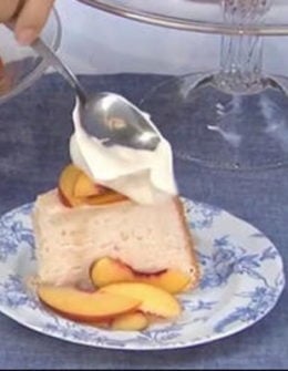 Watch Food Network host Katie Lee show Matt Lauer how to make her great-grandmother Pearl's delicious, award winning angel food cake with peaches and cream on the Thursday, August 3, 2017 episode of the Today show.
