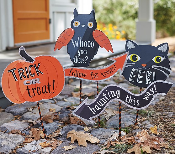 Pottery Barn Kids Halloween Stake Sign - Set Of 5 Trick or Treat Whooo goes there follow for treats owl pumpkin black cat haunting this way signs halloween sale