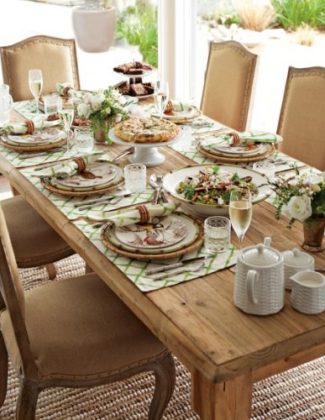 Williams Sonoma Home Harvest Dining Table Waxed Pine dining furniture sale