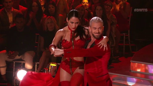  Watch Dancing With The Stars Season 25 Episode 1 Videos Night 1 on Monday, September 18, 2017. See WWE wrestler Nikki Bella and Artem Chigvintsev SmackDown Tango. They danced to P!nk's hit song "So What". It was fantastic! Be sure to watch her bodyslam him at the end.