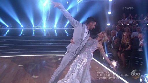  Watch Dancing With The Stars Season 25 Episode 1 Videos Night 1 on Monday, September 18, 2017. See pop star Debbie Gibson and partner Alan Bersten dance a dreamy foxtrot to the tune of her hit song "Lost In Your Eyes!" It was beautiful! She mentioned on the show that she was diagnosed with lyme disease four years ago. Debbie is such an inspiration! They scored 17 out of 30.
