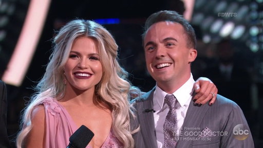  Watch Dancing With The Stars Season 25 Episode 1 Videos Night 1 on Monday, September 18, 2017. See Malcolm in the Middle Star Frankie Muniz and partner Witney Carson wow the judges with their phenomenal foxtrot! They danced to Harry Styles hit song "Sign Of The Times." It was absolutely beautiful. Be sure to watch the video below to see their performance. PS: They scored 19 out of 30.