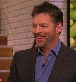 Watch chef Michael Symon show musician and talk show host Harry Connick, Jr. how to make skirt steak pinwheels with roasted garlic and rosemary on The Chew on Wednesday, September 6, 2017.