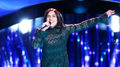  Watch The Voice Season 13 Episode 5 The Blind Auditions Part 5 Videos: Monday, October 9, 2017. See Ilianna Viramontes age 18 of Albuquerque, New Mexico and Brentwood, California sing Yael Naim's "New Soul" brilliantly! Miley Cyrus and Blake Shelton all turned around at the same time for her. In the end she chose Miley Cyrus as her coach. Congrats to Team Miley!