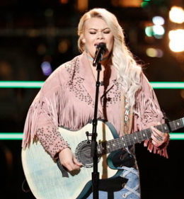 Watch The Voice Season 13 episode 11 The Knockouts Premiere Videos: Monday, October 30, 2017. See Ashland Craft of Team Miley Cyrus cover Bon Jovi's hit song "Wanted Dead Or Alive!" Ashland is definitely one of my favorites this season! Love her raspy, powerful voice. She won this round and is headed to the lives. Congrats to Ashland and her equally talented opponent, Chloe Kohanski who was stolen by coach Blake Shelton and is also headed to the live rounds!