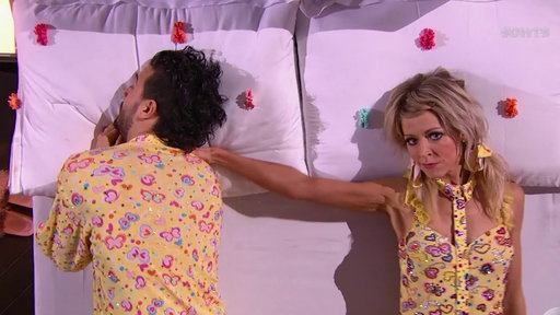  Watch Dancing With The Stars Season 25 Episode 4 Videos on Monday, October 2. 2017. Lindsey Stirling and Mark Ballas pajama jive was amazing. Bruno Tonioli called it brilliant! Be sure to watch their amazing performance below. They scored a 27 out of 30!