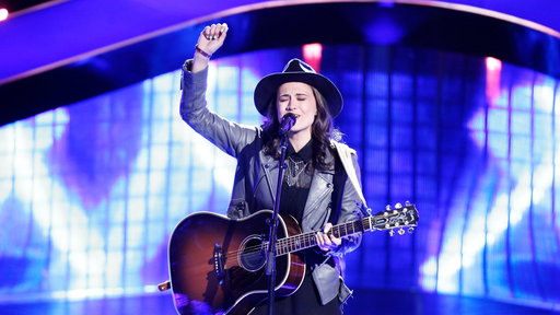  Watch The Voice Season 13 Episode 5 The Blind Auditions Part 5 Videos: Monday, October 9, 2017. See Whitney Fenimore age 28 of Tulsa, Oklahoma/Los Angeles, California sing Drake's hit song "Hold On, We're Going Home." Adam Levine, Miley Cyrus both turned around for her. In the end she chose Adam as her coach. Congrats to Team Adam!