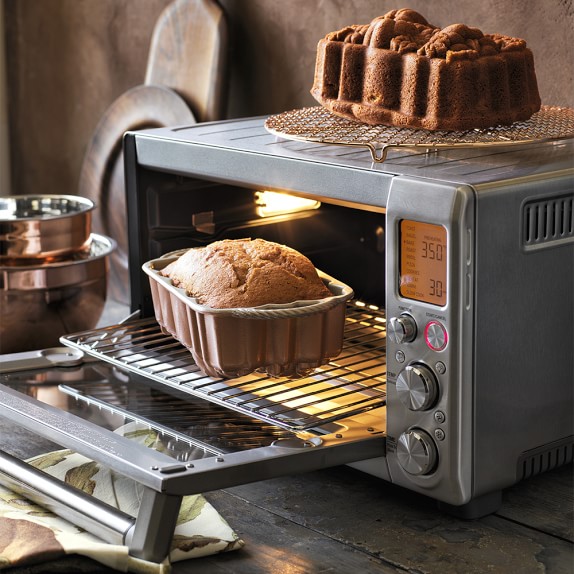 Breville Smart Oven Pro with Light kitchen gadgets holiday gifts moms 
