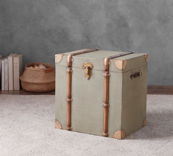 Pottery Barn KENT VINTAGE TRUNK pottery barn holiday furniture sale