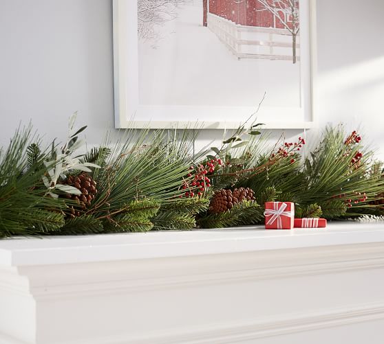 Pottery Barn RED BERRY & PINE HOME DECOR - GARLAND pottery barn winter warehouse sale