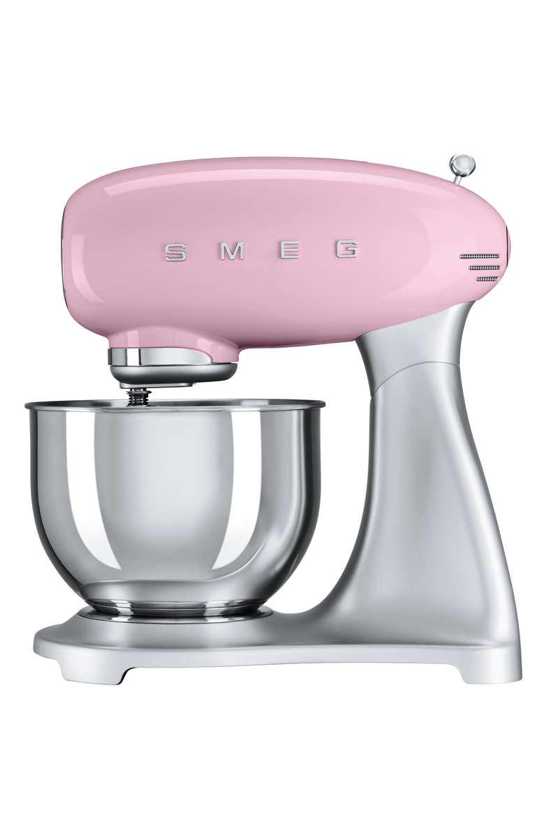 SMEG 50s Retro Style Five-Quart Stand Mixer Pink kitchen gadgets holiday gifts moms