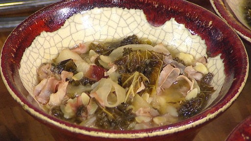 Watch Great British Bake Off winner chef John Whaite show Carson Daly, Savannah Guthrie and Al Roker how to make three winter soups on the Thursday, January 11, 2018 episode of the Today show. You'll love the fabulous double ham, kale and pasta soup, the French onion with croutons (and brie!), and spiced lentil soup.