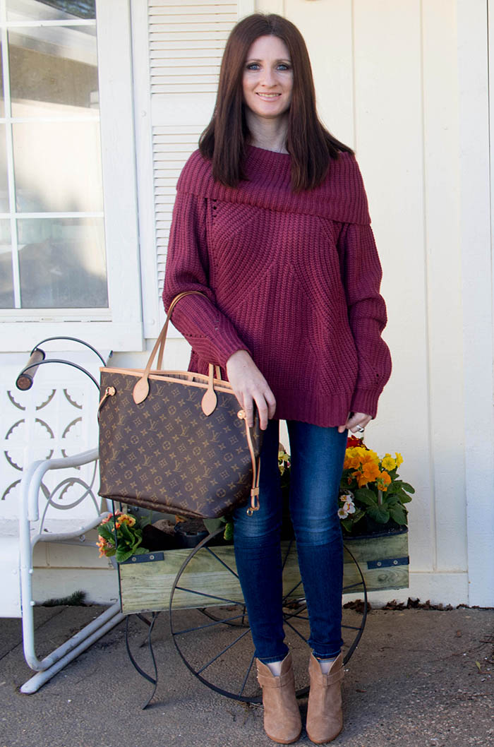 Candace Rose Anderson of the blog Candie Anderson candieanderson.com wears a Tobi wine off the shoulder sweater, skinny jeans, Rag & Bone Harrow booties and Louis Vuitton handbag.